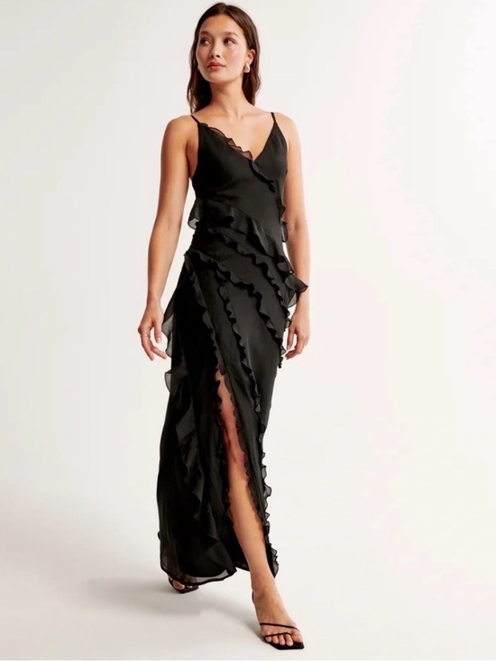 Abercrombie & Fitch Dresses & Skirts - Abercrombie & Fitch Black Ruffle Maxi Dress
